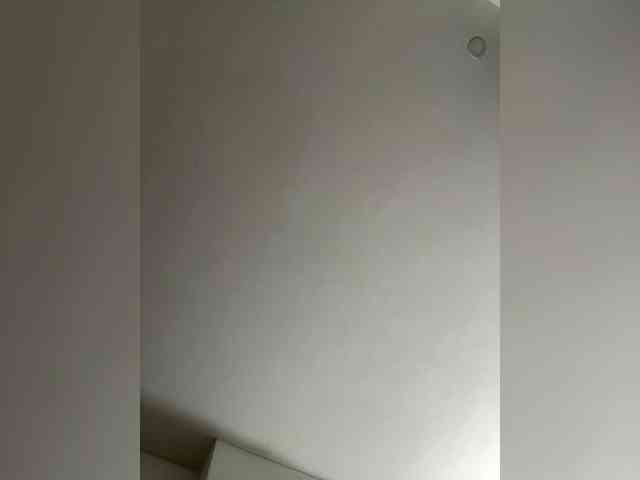 SallyeLeins webcam