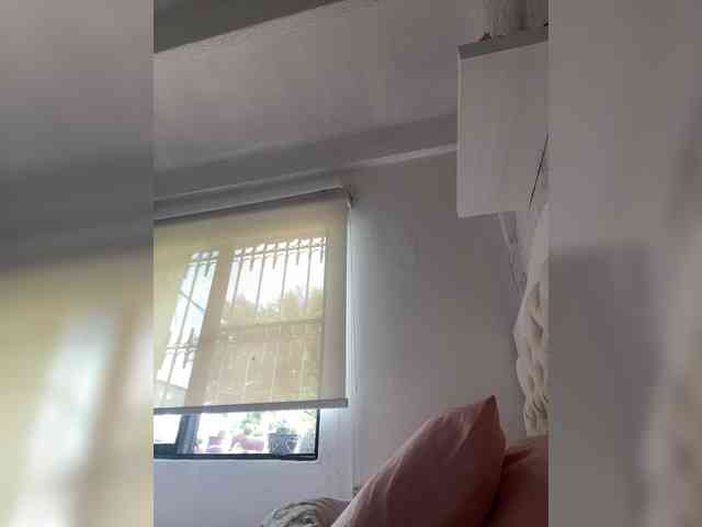 SallyeLeins webcam