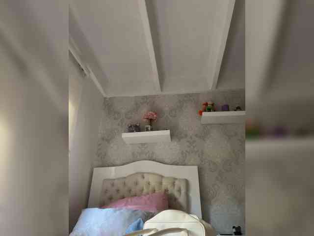 SallyeLeins webcam