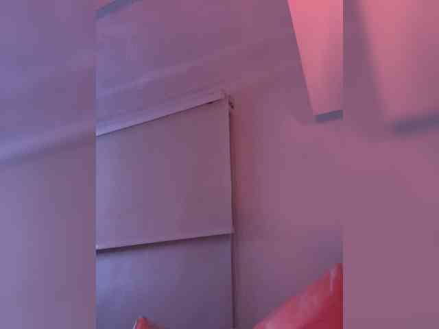 SallyeLeins webcam