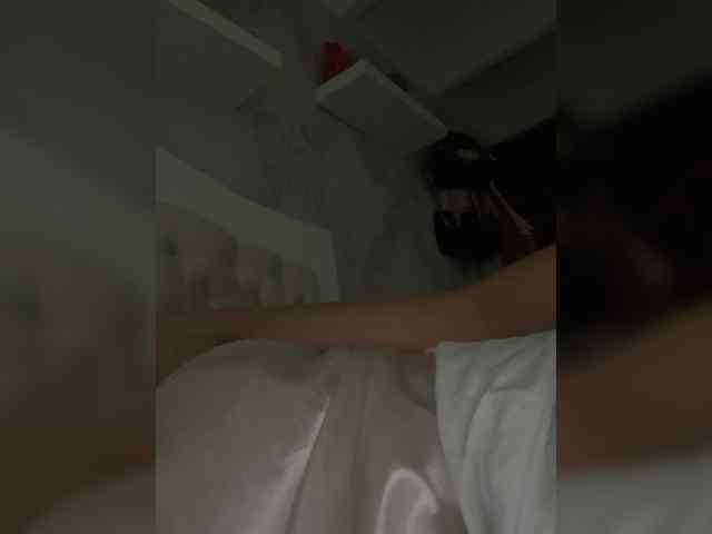 SallyeLeins webcam