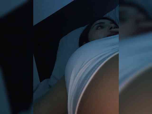 SallyeLeins webcam