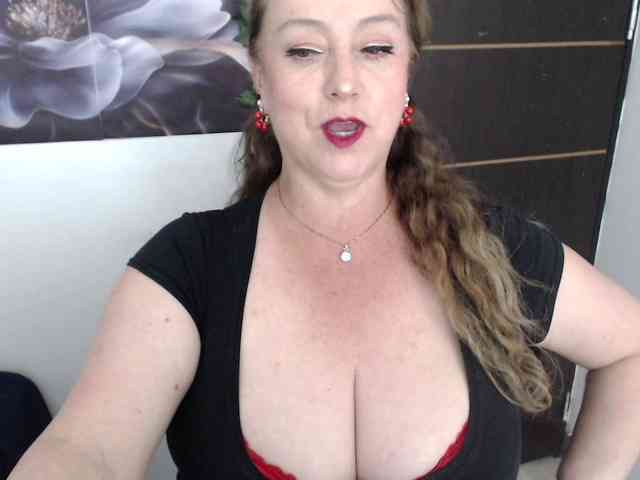 sweetsalo webcam