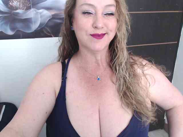 sweetsalo webcam