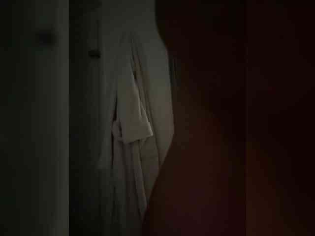 Juanita-Fox webcam