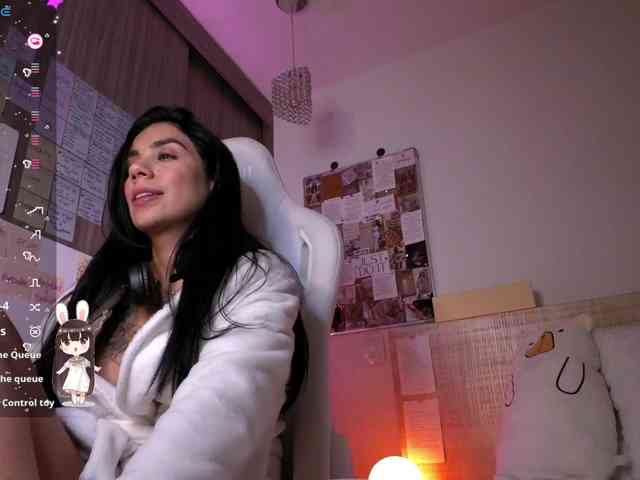 Juanita-Fox webcam