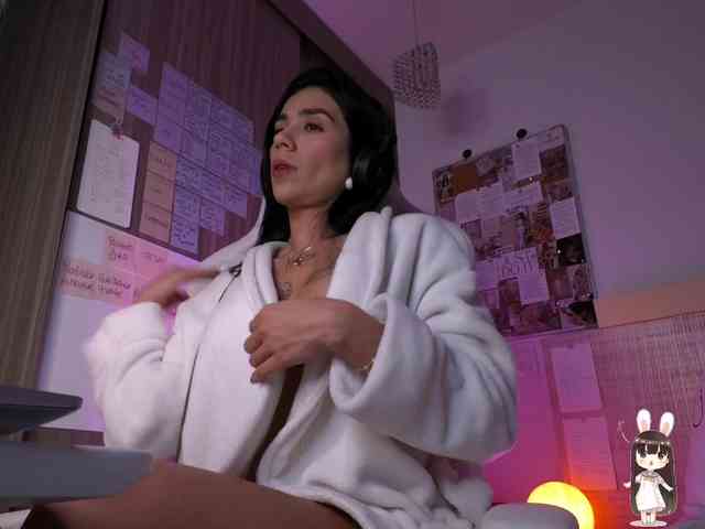 Juanita-Fox webcam