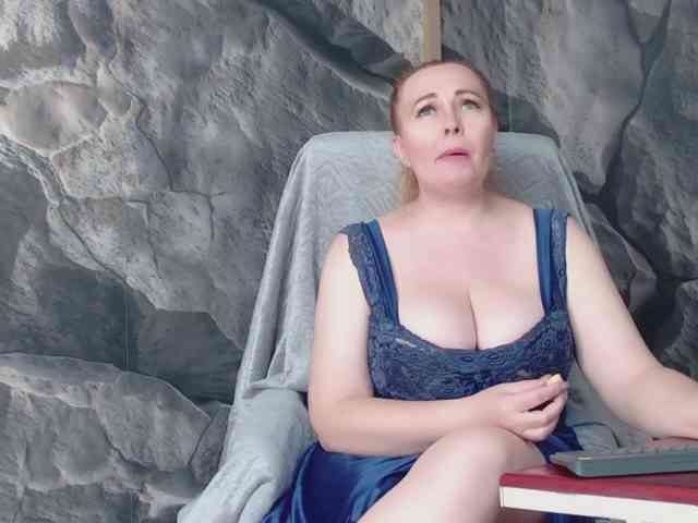 IrennaShine webcam