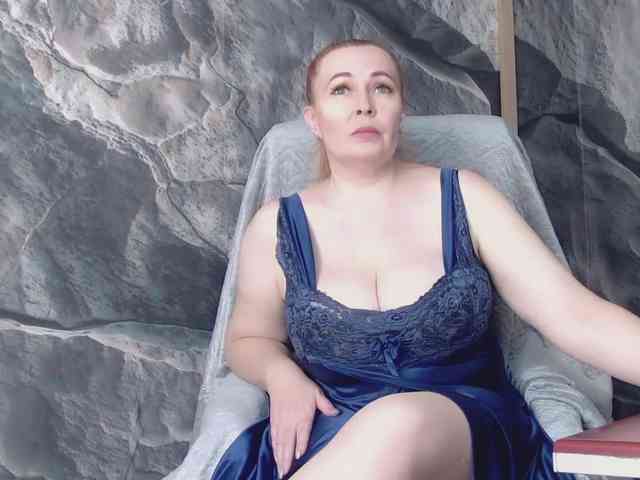 IrennaShine webcam