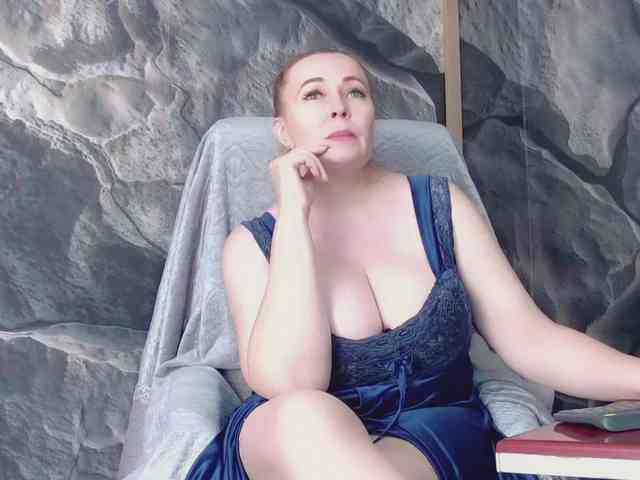 IrennaShine webcam
