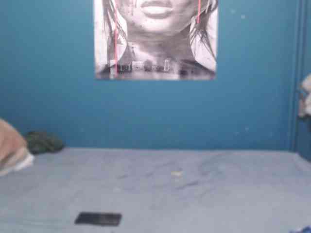 NADINNNE webcam