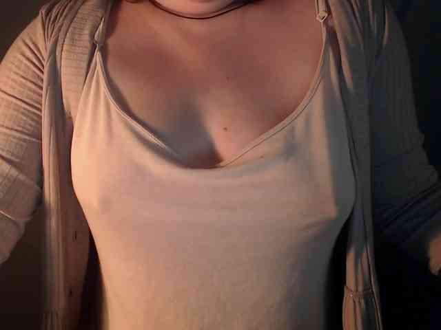 1hardnipples1 webcam