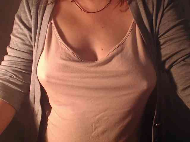 1hardnipples1 webcam
