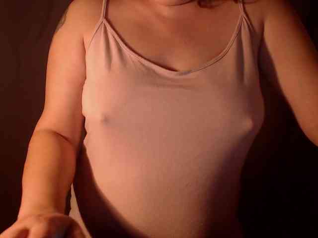 1hardnipples1 webcam