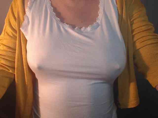 1hardnipples1 webcam