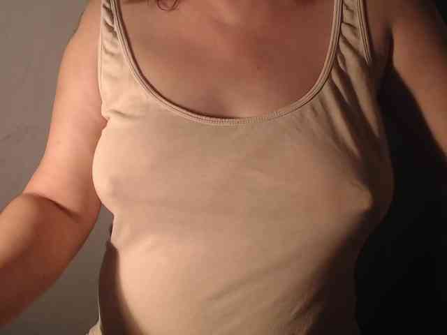 1hardnipples1 webcam