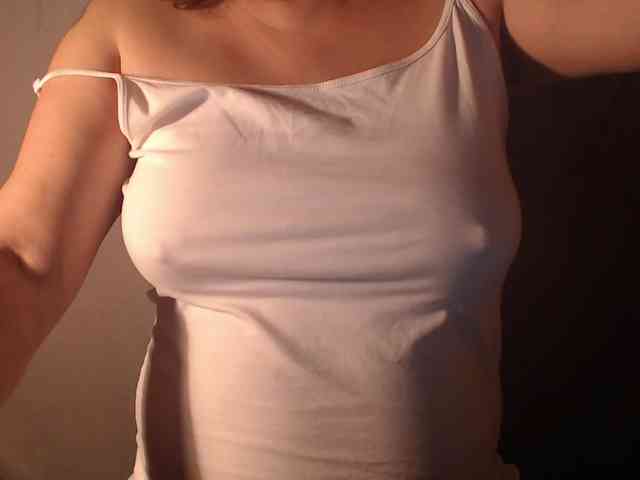 1hardnipples1 webcam