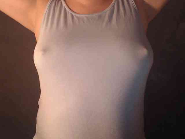 1hardnipples1 webcam