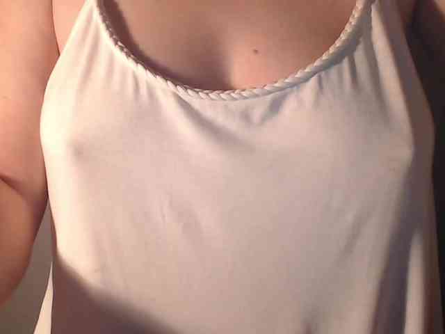 1hardnipples1 webcam