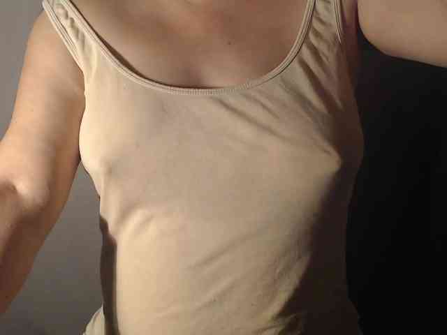 1hardnipples1 webcam