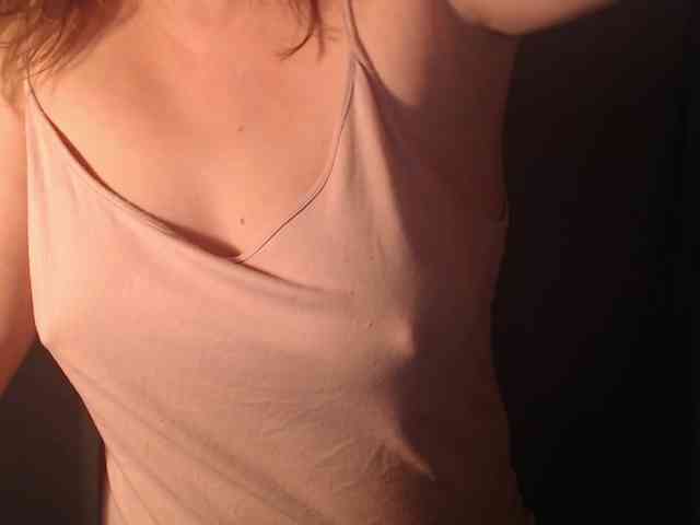 1hardnipples1 webcam