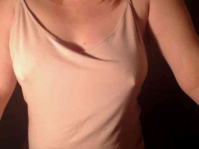1hardnipples1 webcam