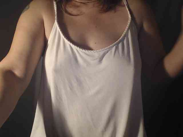 1hardnipples1 webcam