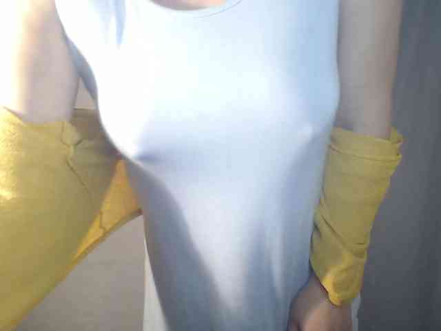 1hardnipples1 webcam