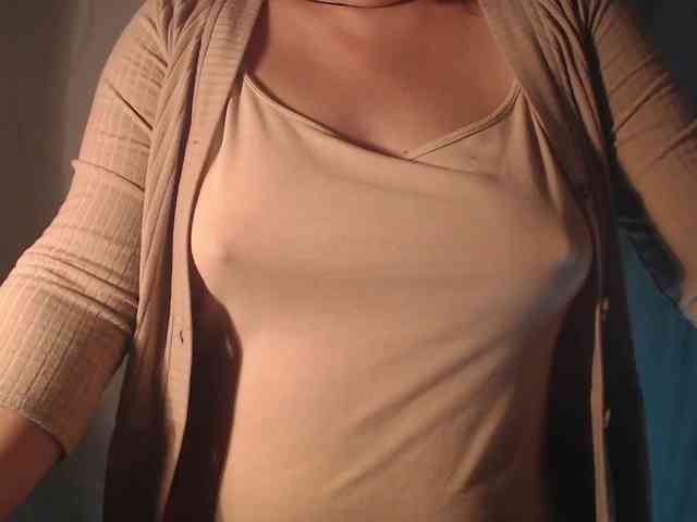 1hardnipples1 webcam