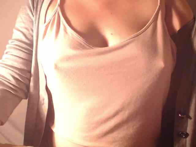 1hardnipples1 webcam