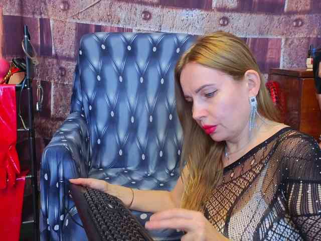 MistreSSEliZa webcam