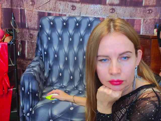 MistreSSEliZa webcam