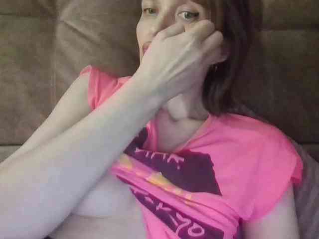 lilisexy14 webcam
