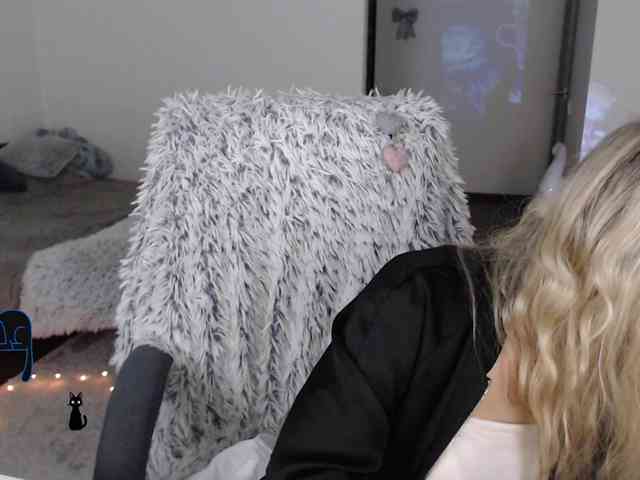 _Xyliganka777_ webcam