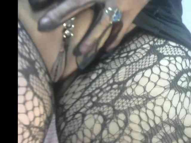SEXVIAGRA69 webcam