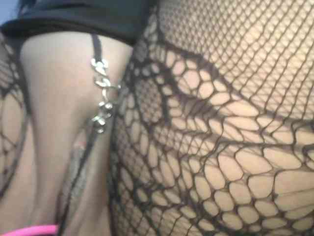 SEXVIAGRA69 webcam