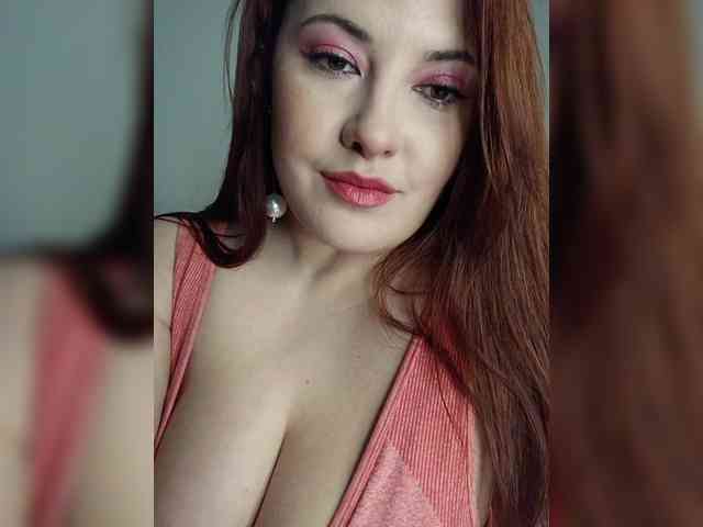 LaraMoon webcam