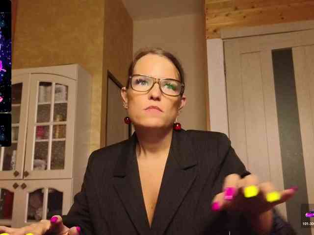 Findom_Lady_Shine webcam