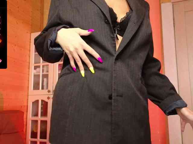 Findom_Lady_Shine webcam