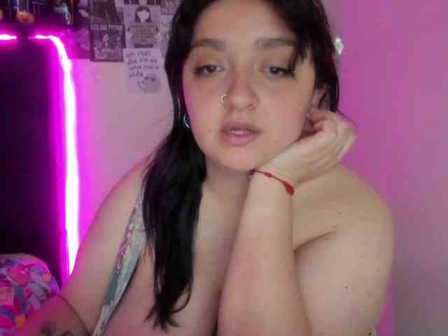 maliihott4u webcam