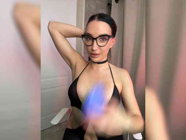 Vivien_ webcam