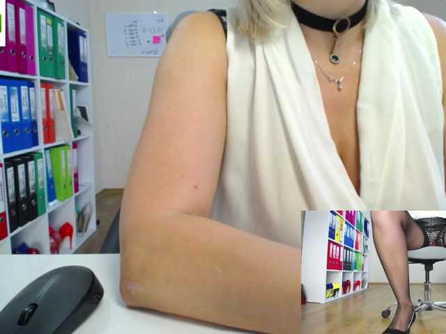 passionate_blonde webcam