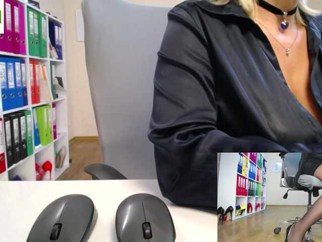 passionate_blonde webcam
