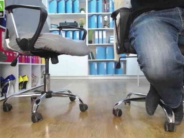 passionate_blonde webcam