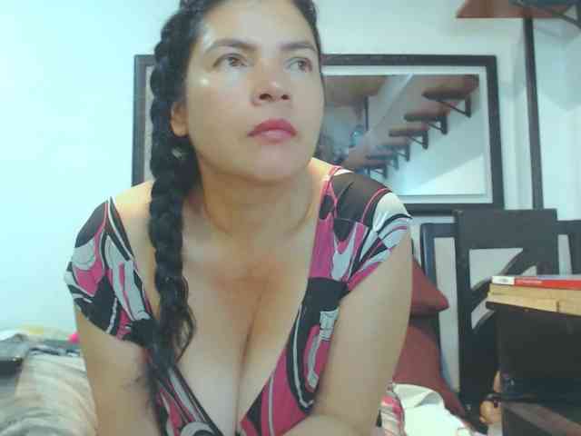 VKKTORIAAA webcam