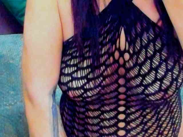LauraSinFull webcam