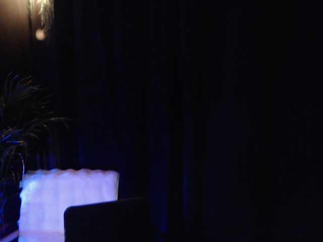 Entra en el chat con el modelo -AfricaYa- -AfricaYa-