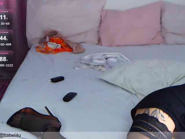 B_A_B_E_L webcam