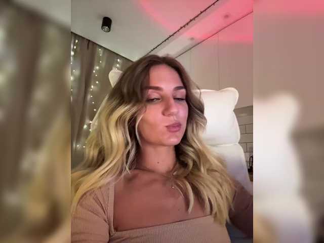 EnlivenLuv webcam