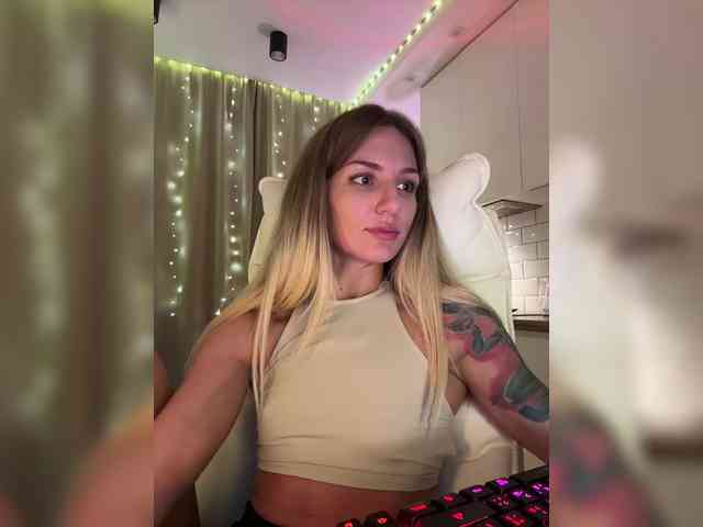 EnlivenLuv webcam